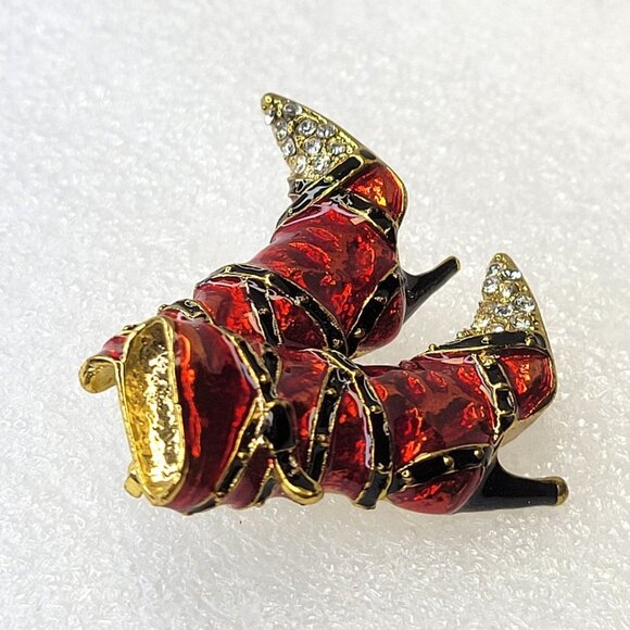 Red Boots Brooch Pin - Picture 8 of 11